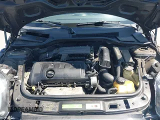 2008 MINI Hardtop with VIN WMWMF33538TT64168, listed as a IAAI auction lot 41976279 with 115,039 mi miles and . Bid and sale history available at DreamBid. Image 10.