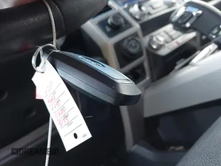 2020 Ford F-150 XL с VIN 1FTEW1E49LFB67500, выставлен на аукционе IAAI как лот 41814840 с пробегом 41 671 миль миль и . История ставок и продаж доступна на DreamBid. Изображение 11.