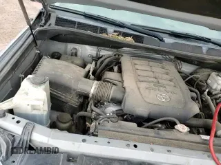 2018 Toyota Tundra SR5 with VIN 5TFHY5F10JX747907, listed as a Copart auction lot 64527225 with 146,217 mi miles and Salvage title. Bid and sale history available at DreamBid. Image 13.