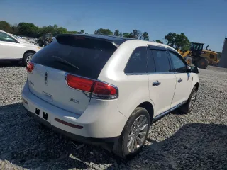 2014 Lincoln MKX with VIN 2LMDJ6JK9EBL08646, listed as a Copart auction lot 51580575 with 90,484 mi miles and Salvage Title. Bid and sale history available at DreamBid. Image 3.