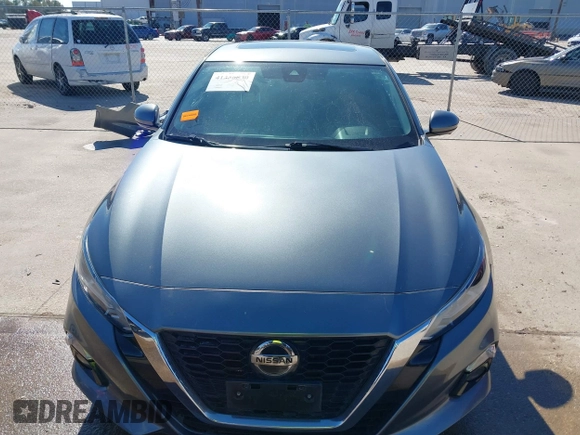 2020 Nissan Altima Platinum with VIN 1N4BL4FV6LN309754, listed as a IAAI auction lot 41356830 with 84,168 mi miles and . Bid and sale history available at carsss.com. Image 13.