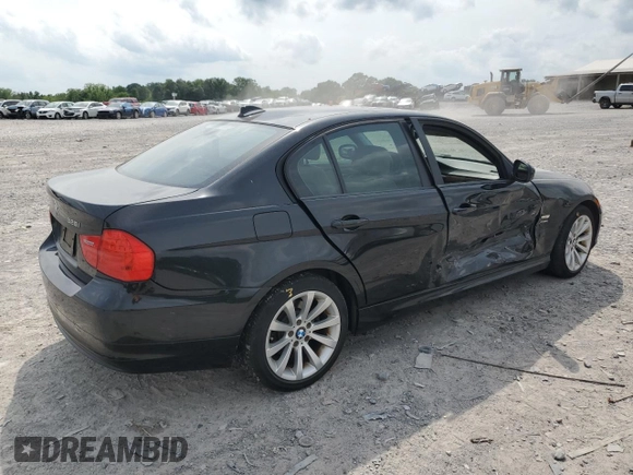 2011 BMW 3 Series 328i xDrive with VIN WBAPK5G5XBNN31913, listed as a Copart auction lot 57527705 with 193,160 mi miles and Clean title. Bid and sale history available at DreamBid. Image 3.