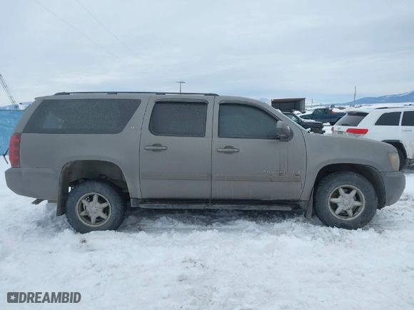 2007 Chevrolet Suburban LTZ with VIN 3GNFK16347G312802, listed as a IAAI auction lot 41600089 with 158,509 mi miles. Bid and sale history available at carsss.com. Image 14.