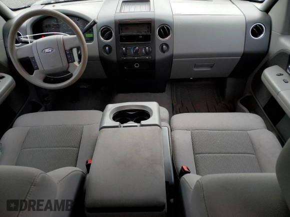 2006 Ford F-150 XLT with VIN 1FTPX14VX6NB29638, listed as a Copart auction lot 81926584 with 259,670 mi miles and Clean title. Bid and sale history available at DreamBid. Image 8.