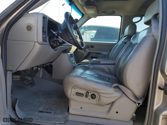 2002 Chevrolet Silverado 1500HD LS with VIN 1GCGC13U42F140126, listed as a Copart auction lot 47089605 with 110,372 mi miles and Salvage Title. Bid and sale history available at carsss.com. Image 7.