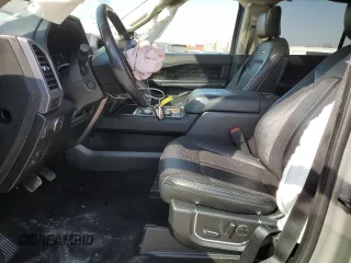 2019 Ford Expedition Platinum with VIN 1FMJU1MT5KEA79007, listed as a Copart auction lot 48873475 with 61,421 mi miles and Salvage Title. Bid and sale history available at carsss.com. Image 7.