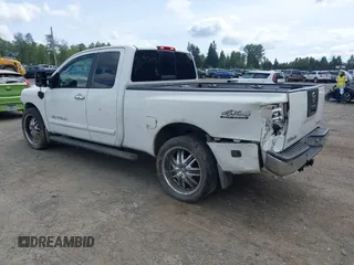 2005 Nissan Titan SE с VIN 1N6AA06B15N565357, выставлен на аукционе IAAI как лот 42321764 с пробегом 141 165 миль миль и . История ставок и продаж доступна на DreamBid. Изображение 3.