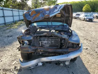 2004 Dodge Dakota SLT with VIN 1D7GL42KX4S597346, listed as a Copart auction lot 52591965 with 116,280 mi miles and Salvage Title. Bid and sale history available at carsss.com. Image 5.