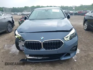 2021 BMW 2 Series 228i xDrive z VIN WBA73AK09M7G52220, wystawiony jako IAAI lot #42403680 z przebiegiem 72 407 mil mil oraz . Historia ofert i sprzedaży dostępna na DreamBid. Obrazek 13.