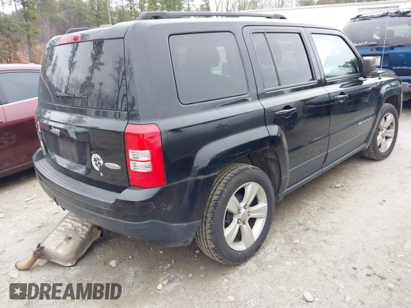 2017 Jeep Patriot Latitude with VIN 1C4NJPFB0HD183103, listed as a IAAI auction lot 41542578 with 131,876 mi miles and . Bid and sale history available at DreamBid. Image 4.
