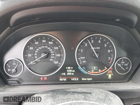 2014 BMW 3 Series 328i xDrive with VIN WBA3G7C57EKN36509, listed as a Copart auction lot 56784925 with 86,792 mi miles and Salvage title. Bid and sale history available at DreamBid. Image 9.