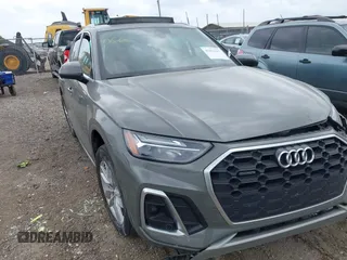 2023 Audi Q5 S line Premium z VIN WA1GAAFY3P2043285, wystawiony jako IAAI lot #42414217 z przebiegiem 41 394 mil mil oraz . Historia ofert i sprzedaży dostępna na DreamBid. Obrazek 1.