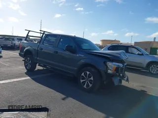 2019 Ford F-150 XL z VIN 1FTEW1C51KKC15086, wystawiony jako IAAI lot #41777199 z przebiegiem 66 289 mil mil oraz . Historia ofert i sprzedaży dostępna na DreamBid. Obrazek 1.