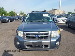 2011 Ford Escape Hybrid с VIN 1FMCU4K38BKC60181, выставлен на аукционе IAAI как лот 42330726 с пробегом 209 390 миль миль и . История ставок и продаж доступна на DreamBid. Изображение 13.