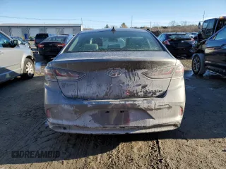 2018 Hyundai Sonata Hybrid SE with VIN KMHE24L3XJA078631, listed as a Copart auction lot 43017925 with 90,103 mi miles and Salvage Title. Bid and sale history available at carsss.com. Image 6.