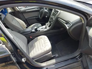 2016 Ford Fusion S z VIN 3FA6P0G78GR245055, wystawiony jako IAAI lot #42399174 z przebiegiem 132 674 mil mil oraz . Historia ofert i sprzedaży dostępna na DreamBid. Obrazek 5.