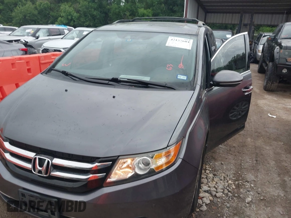 2016 Honda Odyssey Touring Elite with VIN 5FNRL5H96GB063176, listed as a IAAI auction lot 42157604 with 106,177 mi miles. Bid and sale history available at carsss.com. Image 6.