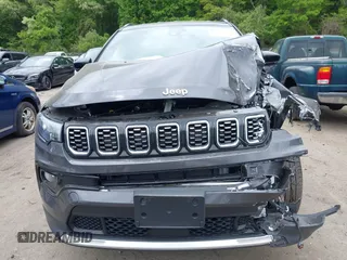 2024 Jeep Compass Limited with VIN 3C4NJDCN1RT174161, listed as a IAAI auction lot 42291929 with 2,895 mi miles and . Bid and sale history available at DreamBid. Image 12.