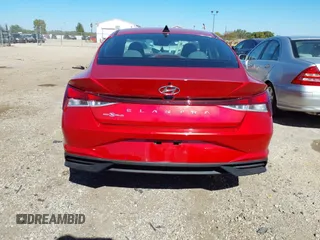 2022 Hyundai Elantra SEL with VIN 5NPLM4AG7NH085403, listed as a IAAI auction lot 40477863 with 18,638 mi miles and . Bid and sale history available at DreamBid. Image 16.