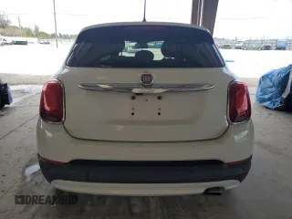 2016 FIAT 500X Lounge z VIN ZFBCFXDT2GP397059, wystawiony jako Copart lot #54349335 z przebiegiem 105 642 mil mil oraz Szkoda całkowita • Salvage title. Historia ofert i sprzedaży dostępna na DreamBid. Obrazek 6.