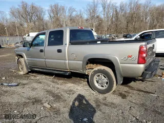 2003 Chevrolet Silverado 2500HD LS with VIN 1GCHK23U43F234800, listed as a Copart auction lot 44131205 with 0 mi miles and Salvage Title. Bid and sale history available at carsss.com. Image 2.