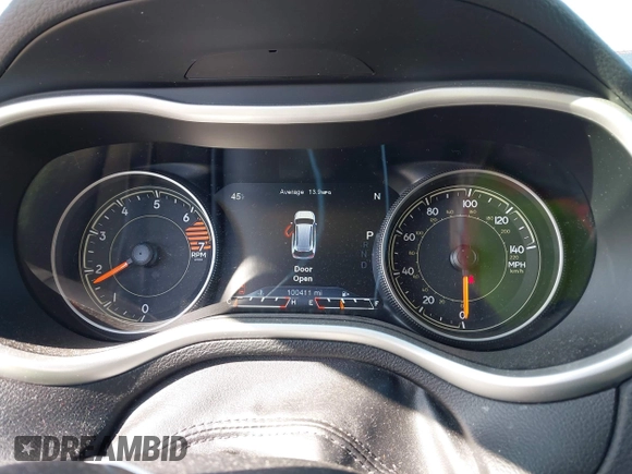 2016 Jeep Cherokee Trailhawk with VIN 1C4PJMBBXGW251682, listed as a IAAI auction lot 41973696 with 100,411 mi miles. Bid and sale history available at carsss.com. Image 7.