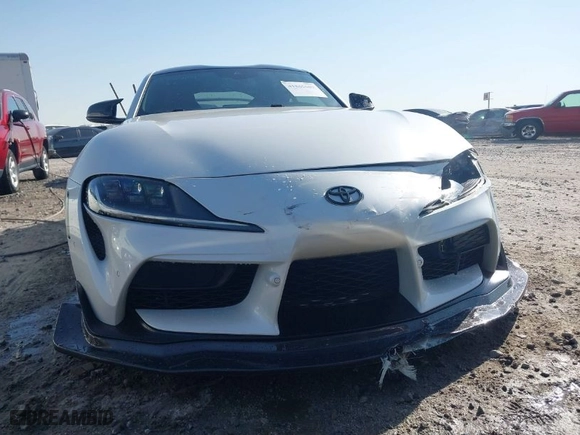 2021 Toyota GR Supra 3.0 with VIN WZ1DB0C08MW043660, listed as a IAAI auction lot 41865609 with 17,463 mi miles. Bid and sale history available at carsss.com. Image 13.