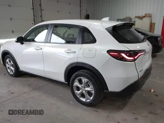 2024 Honda HR-V LX with VIN 3CZRZ2H38RM771818, listed as a IAAI auction lot 40751646 with 9,741 mi miles and . Bid and sale history available at DreamBid. Image 3.