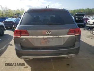 2018 Volkswagen Atlas SE with VIN 1V2CP2CAXJC595138, listed as a Copart auction lot 53456855 with 161,976 mi miles and Clean title. Bid and sale history available at DreamBid. Image 6.