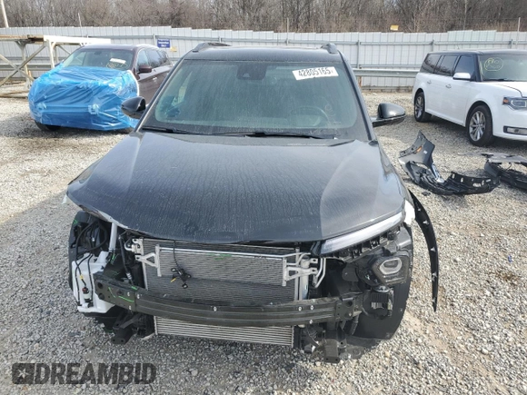 2025 Chevrolet TrailBlazer RS with VIN KL79MTSL9SB008123, listed as a Copart auction lot 42805165 with 10,744 mi miles and Salvage Title. Bid and sale history available at carsss.com. Image 5.