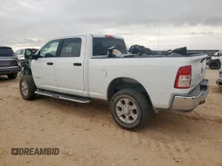 2024 Ram 2500 Big Horn z VIN 3C6UR5DL5RG233994, wystawiony jako Copart lot #59522945 z przebiegiem 21 239 mil mil oraz Szkoda całkowita • Salvage title. Historia ofert i sprzedaży dostępna na DreamBid. Obrazek 2.