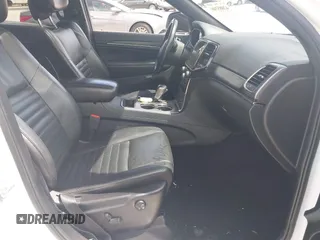 2020 Jeep Grand Cherokee Limited with VIN 1C4RJEBG6LC246811, listed as a IAAI auction lot 42085346 with 68,859 mi miles and . Bid and sale history available at DreamBid. Image 5.