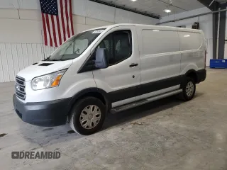 2019 Ford Transit z VIN 1FTYR1ZM9KKB51799, wystawiony jako Copart lot #48765045 z przebiegiem 261 954 mil mil oraz Szkoda całkowita • Salvage title. Historia ofert i sprzedaży dostępna na DreamBid. Obrazek 1.