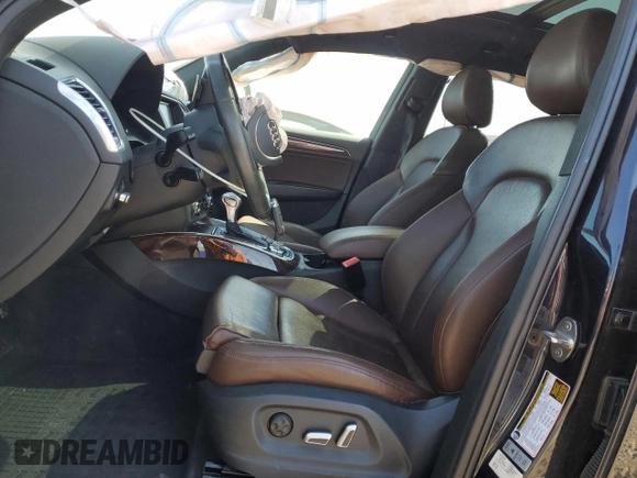 2015 Audi Q5 Premium Plus z VIN WA1DGBFP9FA072342, wystawiony jako Copart lot #55893195 z przebiegiem 130 687 mil mil oraz Szkoda całkowita • Salvage title. Historia ofert i sprzedaży dostępna na DreamBid. Obrazek 7.