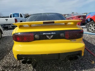 2002 Pontiac Firebird Formula with VIN 2G2FV22G522121744, listed as a Copart auction lot 46989175 with 0 mi miles and Salvage Title. Bid and sale history available at carsss.com. Image 6.