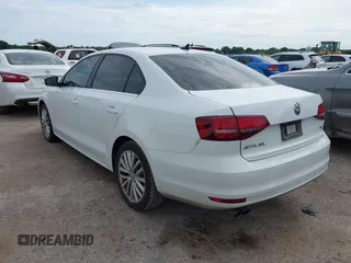 2016 Volkswagen Jetta SEL с VIN 3VWL07AJXGM203480, выставлен на аукционе IAAI как лот 42630215 с пробегом 112 599 миль миль и . История ставок и продаж доступна на DreamBid. Изображение 3.