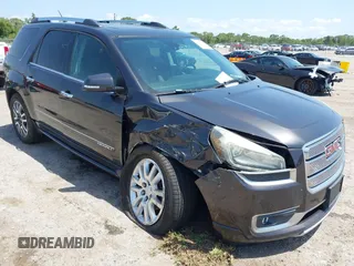 2015 GMC Acadia Denali z VIN 1GKKVTKDXFJ346673, wystawiony jako IAAI lot #42278493 z przebiegiem 160 095 mil mil oraz . Historia ofert i sprzedaży dostępna na DreamBid. Obrazek 1.