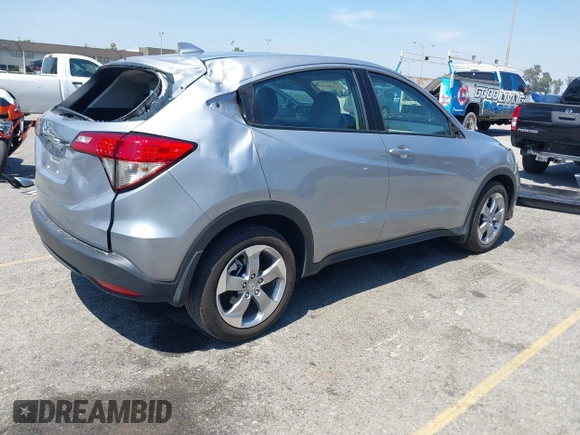 2022 Honda HR-V LX with VIN 3CZRU5H36NM702801, listed as a IAAI auction lot 42499026 with 33,415 mi miles and . Bid and sale history available at DreamBid. Image 4.