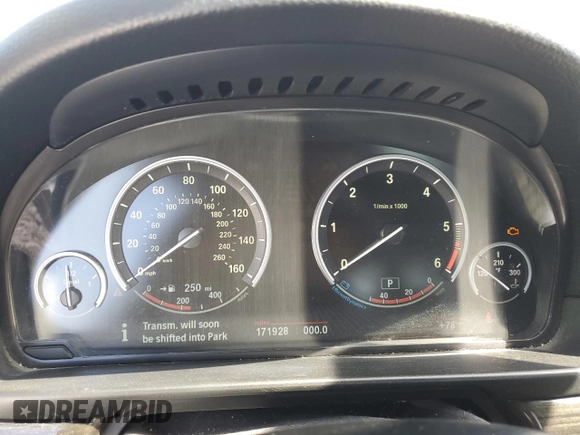 2014 BMW 5 Series 535d with VIN WBAXA5C53ED689741, listed as a Copart auction lot 48482115 with 171,928 mi miles and Clean Title. Bid and sale history available at carsss.com. Image 9.