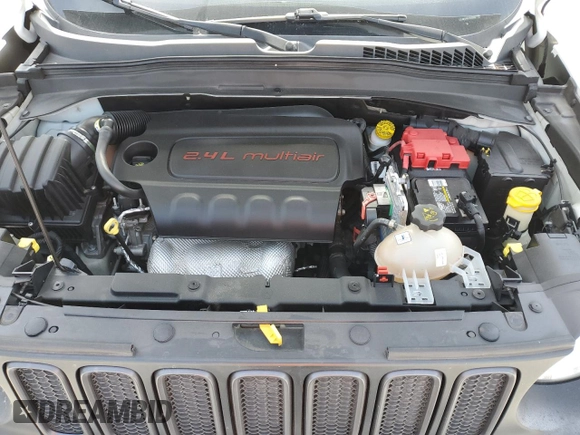2018 Jeep Renegade Trailhawk with VIN ZACCJBCB6JPG95244, listed as a Copart auction lot 49767165 with 93,526 mi miles and Salvage Title. Bid and sale history available at carsss.com. Image 13.