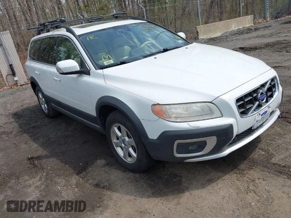 2012 Volvo XC70 3.2L with VIN YV4952BZ0C1133692, listed as a IAAI auction lot 42013093 with 153,678 mi miles and . Bid and sale history available at DreamBid. Image 1.