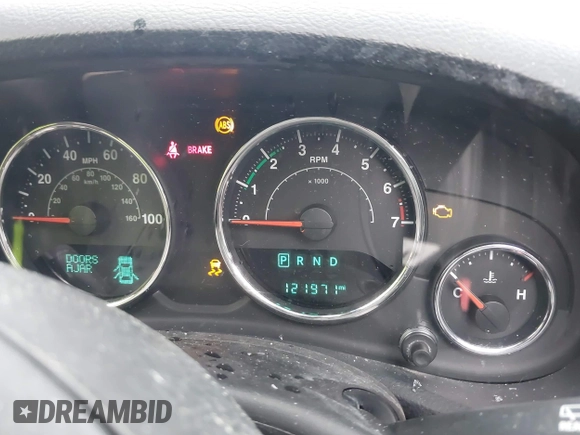 2018 Jeep Wrangler Unlimited Rubicon Recon with VIN 1C4BJWFG3JL840951, listed as a IAAI auction lot 41474583 with 121,971 mi miles and . Bid and sale history available at DreamBid. Image 7.