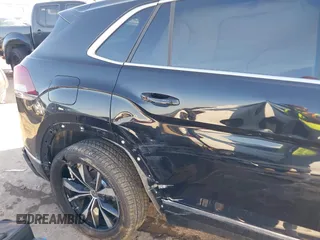 2024 Volkswagen Atlas SEL Premium R-Line z VIN 1V2FE2CA4RC261573, wystawiony jako IAAI lot #41156885 z przebiegiem 1 430 mil mil oraz . Historia ofert i sprzedaży dostępna na DreamBid. Obrazek 6.