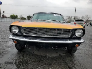 1966 Ford Mustang z VIN 0000006F07C246506, wystawiony jako Copart lot #47865985 z przebiegiem 77 633 mil mil oraz Tytuł czysty. Historia ofert i sprzedaży dostępna na DreamBid. Obrazek 5.