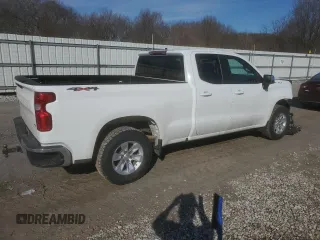 2020 Chevrolet Silverado 1500 LT with VIN 1GCRYDED3LZ230022, listed as a Copart auction lot 46489955 with 96,863 mi miles and Salvage Title. Bid and sale history available at carsss.com. Image 3.