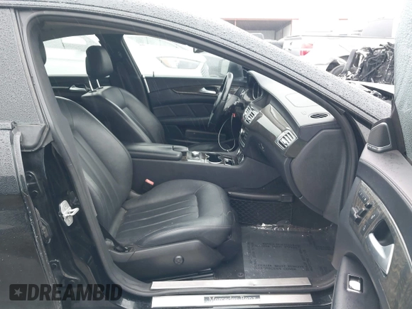 2014 Mercedes-Benz CLS 550 with VIN WDDLJ7DB7EA118973, listed as a IAAI auction lot 41081381 with 101,457 mi miles and . Bid and sale history available at DreamBid. Image 5.