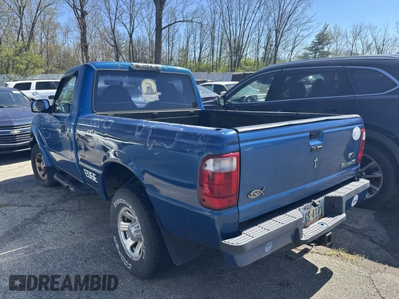 2001 Ford Ranger XL with VIN 1FTYR10UX1TA91831, listed as a IAAI auction lot 42075599 with 201,269 mi miles and . Bid and sale history available at carsss.com. Image 3.