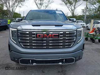 2023 GMC Sierra 1500 with VIN 3GTPHGE86PG352567, listed as a IAAI auction lot 41705291 with 14,800 mi miles and . Bid and sale history available at DreamBid. Image 13.