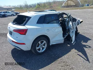 2021 Audi Q5 Premium z VIN WA1AAAFY5M2110311, wystawiony jako IAAI lot #42154914 z przebiegiem Nie podano mil oraz . Historia ofert i sprzedaży dostępna na DreamBid. Obrazek 4.