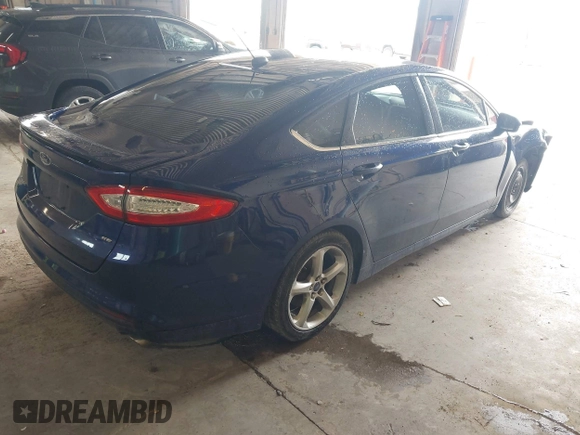 2015 Ford Fusion SE with VIN 1FA6P0H70F5105808, listed as a IAAI auction lot 42133372 with 121,413 mi miles and . Bid and sale history available at DreamBid. Image 4.